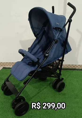 Carrinho (tipo guarda chuva) de Passeio - marca Chicco