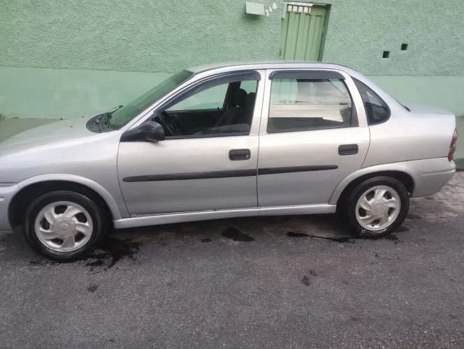 Chevrolet Corsa Super 1.0 MPFI 16V 5P 2001