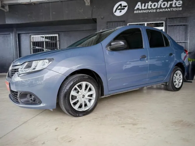Renault Logan Authentique Hi-flex 1.0 16V 4P 2018