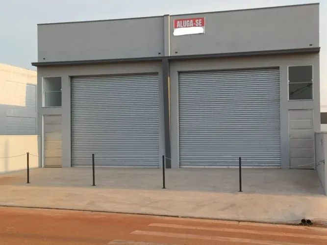 Galpão Comercial para Alugar em Boituva (Portal Ville Azaleia) | 145 m² | 5 Vagas