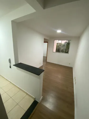 Apartamento de 2 dormitórios com vaga de garagem escriturada