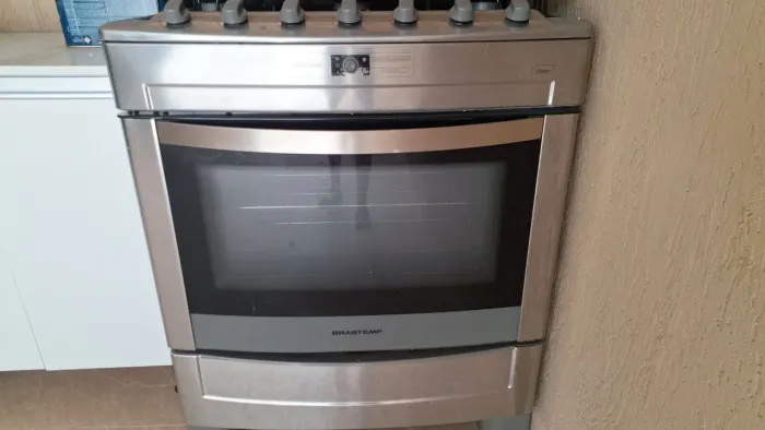 Fogão Brastemp Inox - Bom estado