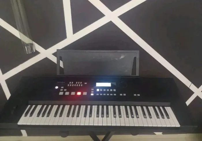 Teclado roland ex-50