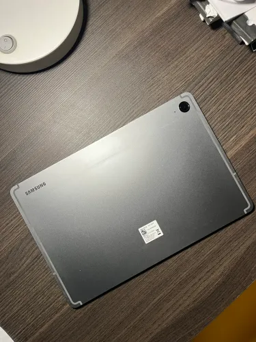 Samsung Tab S9 FE, 128 GB, 6 GB RAM