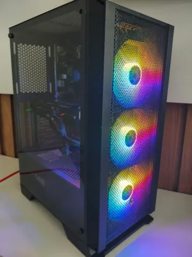 PC Gamer RTX 3050 8 GB + i5-10400F ? Gabinete Mancer RGB