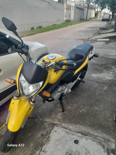 Honda cb 300r 