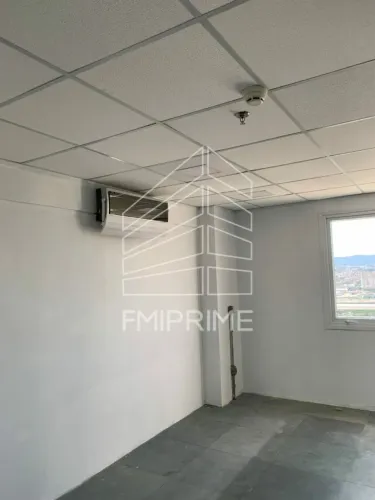 SALA COMERCIAL DUPLEX À VENDA DE 70,36 M2 - LED BARRA FUNDA.