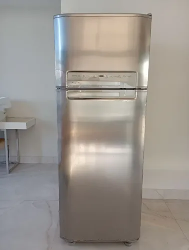 Geladeira duplex Electrolux usada