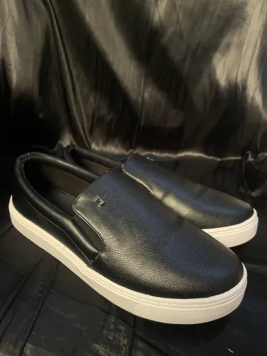Tênis Santa Lolla Slip on couro preto tam 39- NOVO salto plataforma