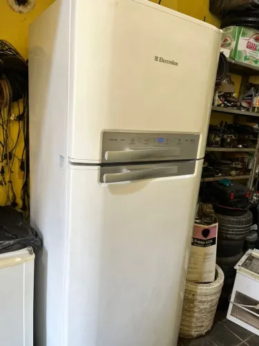 Geladeira Electrolux à venda