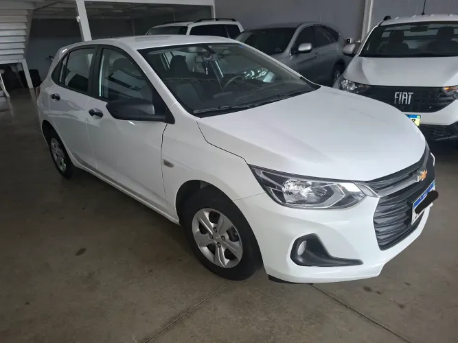 Chevrolet Onix Hatch 1.0 12V Flex Mec. 4P 2024