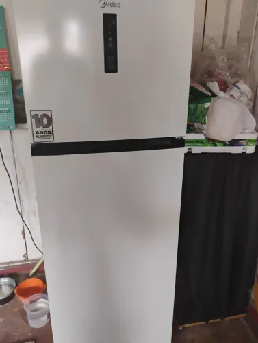 Vendo geladeira Frosfre Midea 380 litros motivo de mudança 
