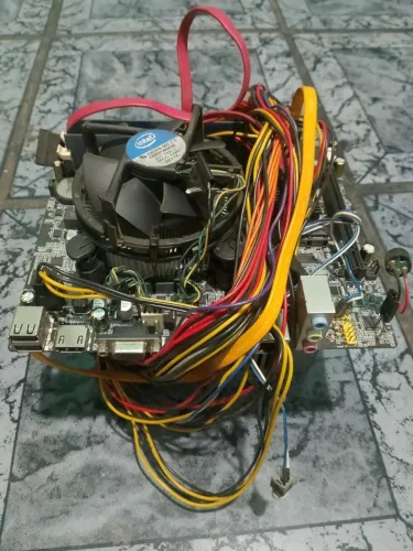 PLACA MÃE i5 DDR3 4GB COM FONTE HDMI + VGA