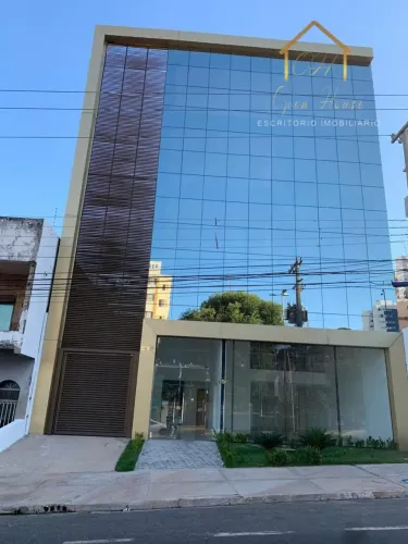 Imóvel para aluguel tem 1850 metros quadrados com 20 quartos em Araés - Cuiabá - MT