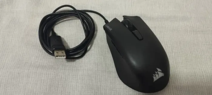 Mouse Gamer Corsair Harpoon RGB Pro 12000 DPI - Leve 85g - Funcionando