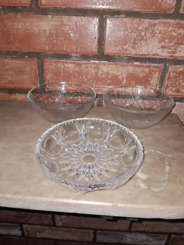 Duas tigelas mais porte doce
