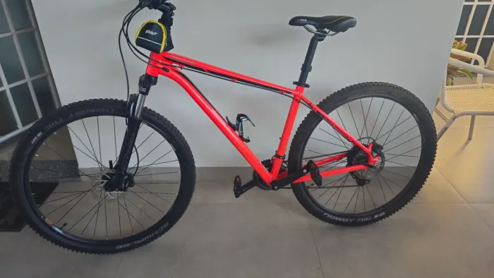 Bicicleta cannondale, aro 29, freio shimano