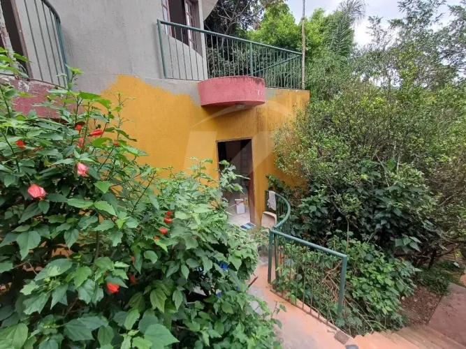 Casa em Mairiporã 01 quarto e 01 vaga de garagem