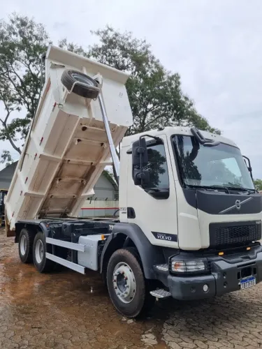 VOLVO VMX 290 CV ano 2025 apenas 21.000km Único dono!