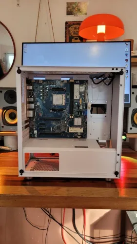 Gabinete Pichau HX300 Branco com lateral de vidro