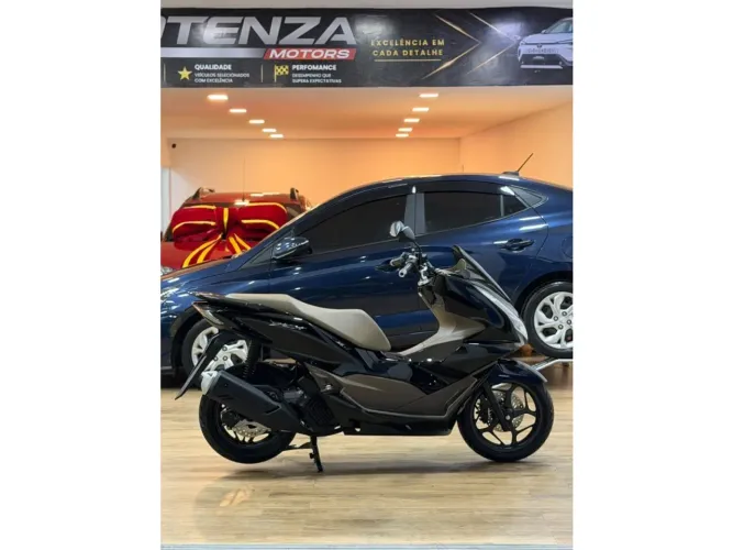 Honda Pcx dlx 2027