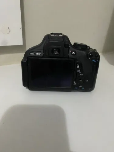 Canon t3i + lente 18-55