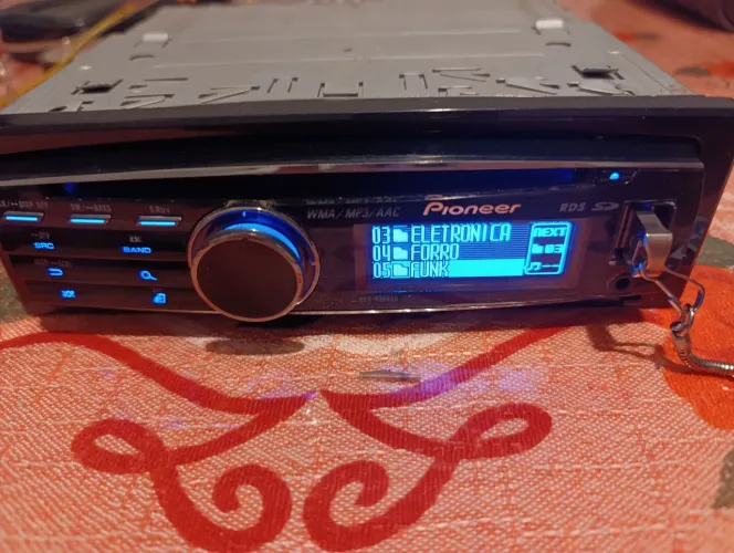 Pioneer golfinho DEH-8380SD