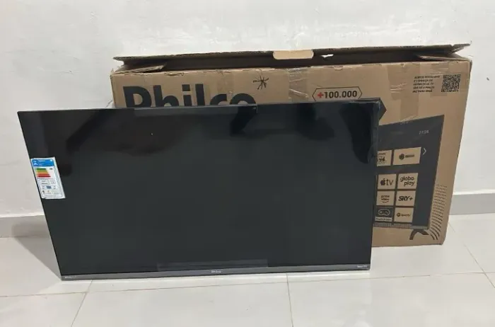TV Smart Philco Roku 40" polegadas (Retirada de peças)