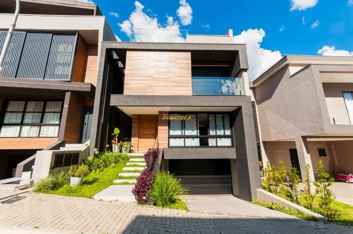 Casa no Condomínio Reserva Wiess - Campo Comprido