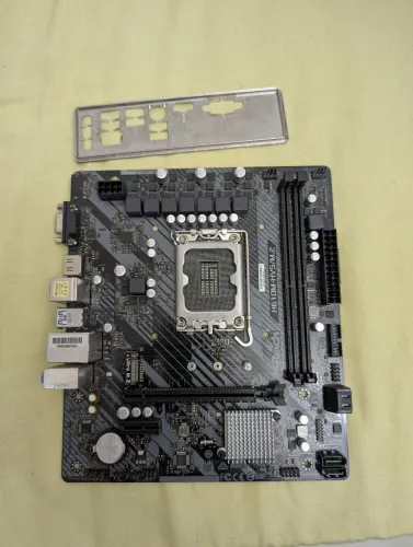 Placa mãe lga 1700 h610m asrock