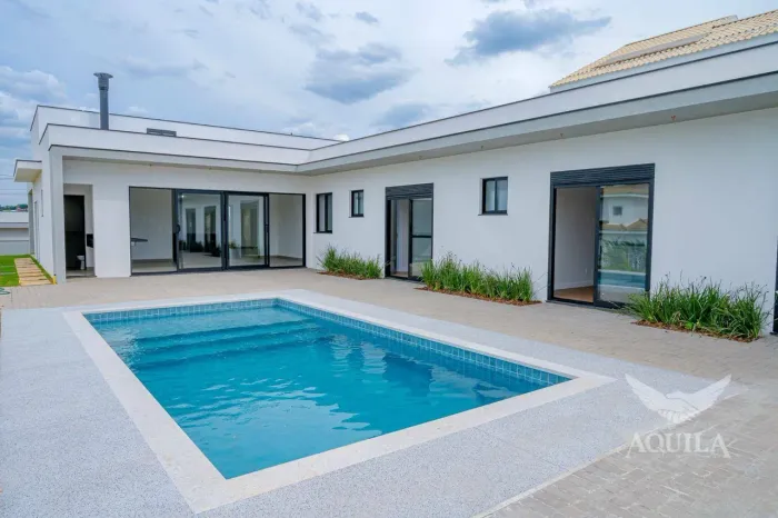 Casa com 3 dormitórios à venda, 378 m² - Condomínio Saint Charbel - Araçoiaba da Serra/SP