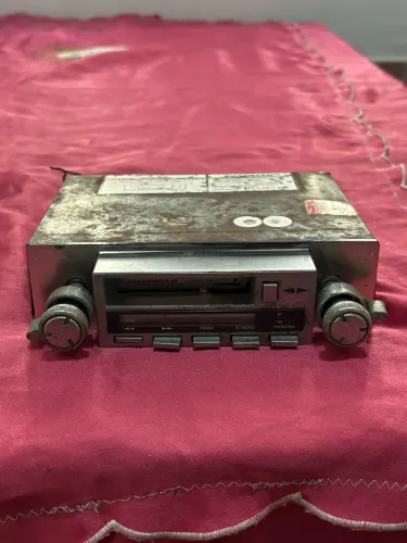 Rádio Toca Fitas Roadstar RS 2500 N 