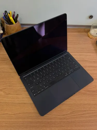Macbook Air 13 M4 16gb ram 256gb - Meia noite