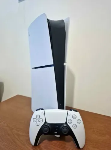 PS5 Slim 1TB Digital