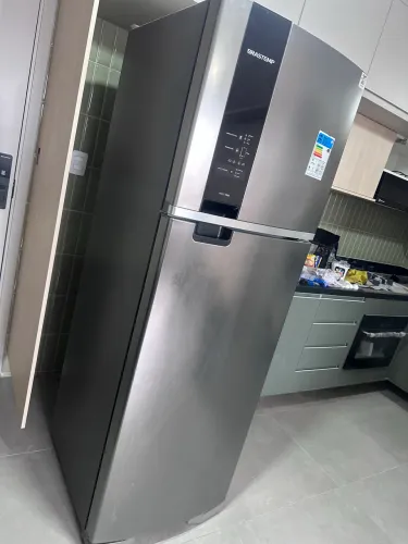 Vendo geladeira BRASTEMP 400 litros
