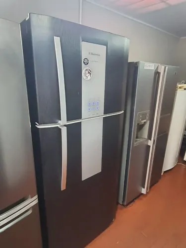 Geladeira Frost Free Electrolux 553lts