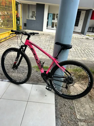 Bicicleta aro 29? tamanho 17 semi nova! OPORTUNIDADE