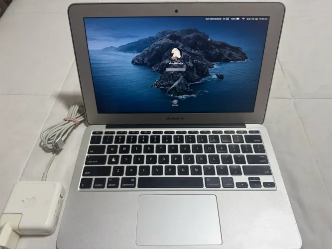 Macbook Air 11 polegadas