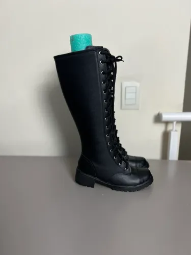 Bota Montaria Coturno Estilo Militar Véria Punk Rock Moto Motoqueira