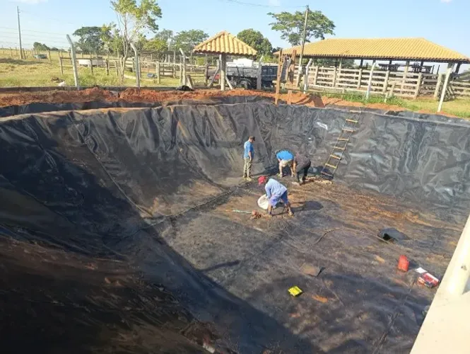 Instalação de Lonas Geomembranas para Impermeabilização de Tanques, Lagos e Açudes