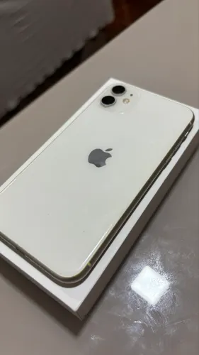 iPhone 11 - 64gb