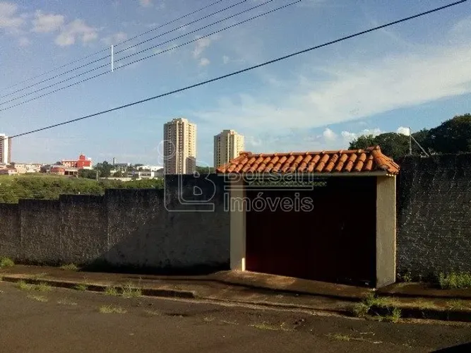 Venda de Terreno / Área na cidade de Araraquara