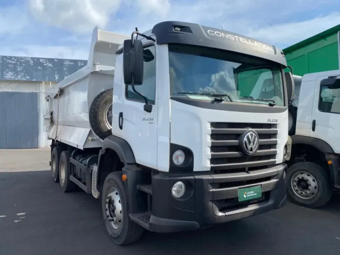 Volkswagen 31.330 2023