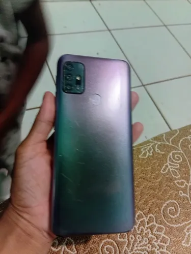 Vendo celular moto G30