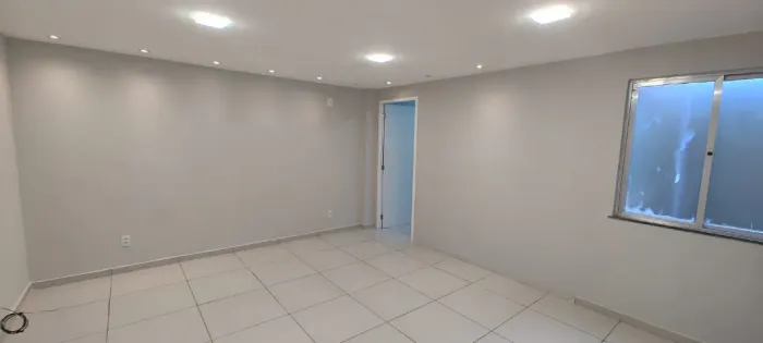 Aluguel Sala comercial em cima dos correios na São João-VR, tratar direto proprietário