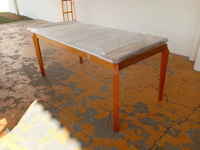 Mesa de vidro 6 cadeiras