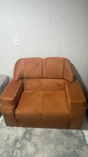 Sofá 2 lugares