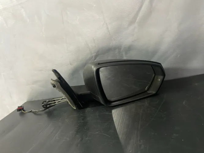 Retrovisor VW polo lado direito original 2024 eletrico/ manual 