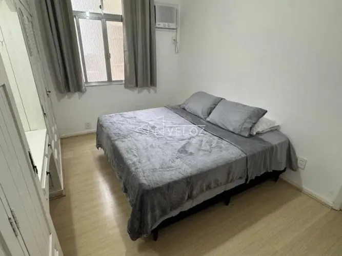Apartamento - Padrão / Residencial / Leblon