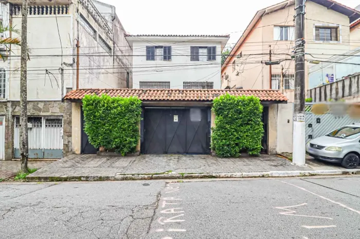 Casa comercial na Rua das Rolinhas, 492 290 m²